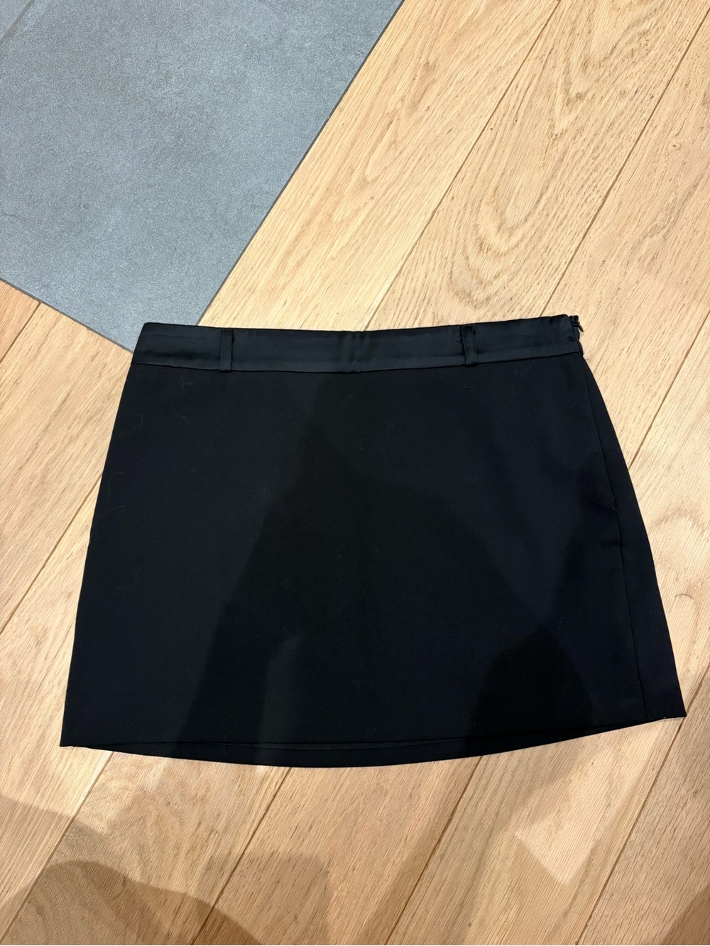 Zara Black Satin Trim Tailored Mini Skirt